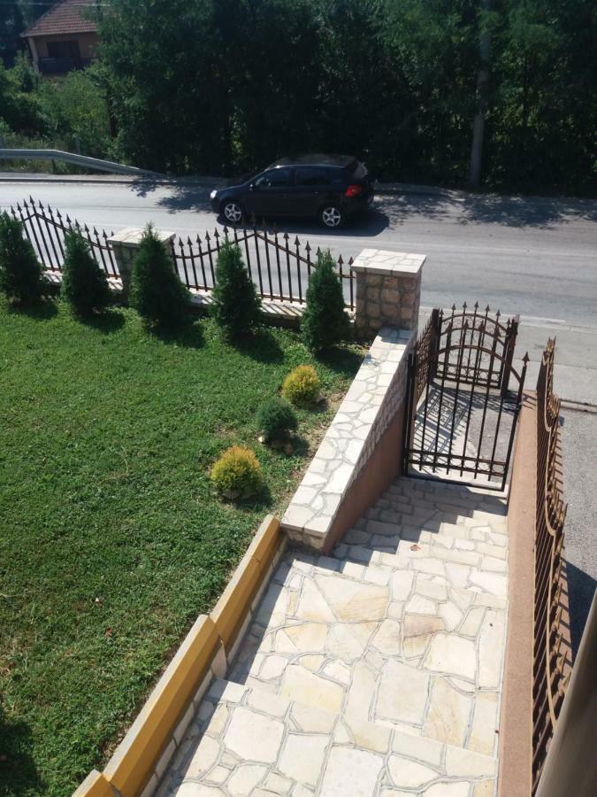 Apartmani Nedim Dubrave Gornje Luaran gambar